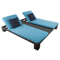Wicker Commercial Double Chaise Lounge