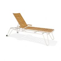 Fountainhead chaise lounge