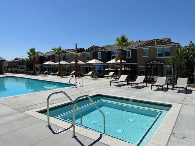 Lennar - Horizon Place
